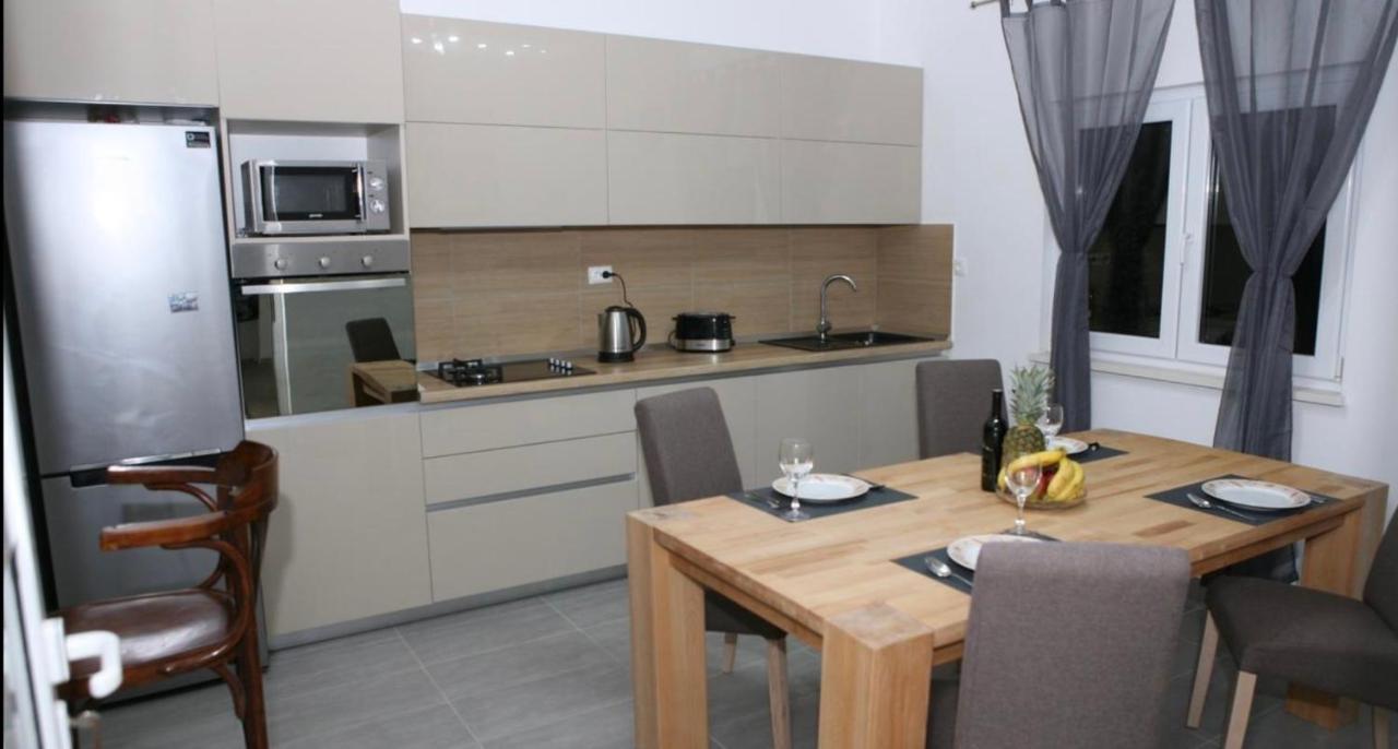 Apartments Antea تروغير المظهر الخارجي الصورة